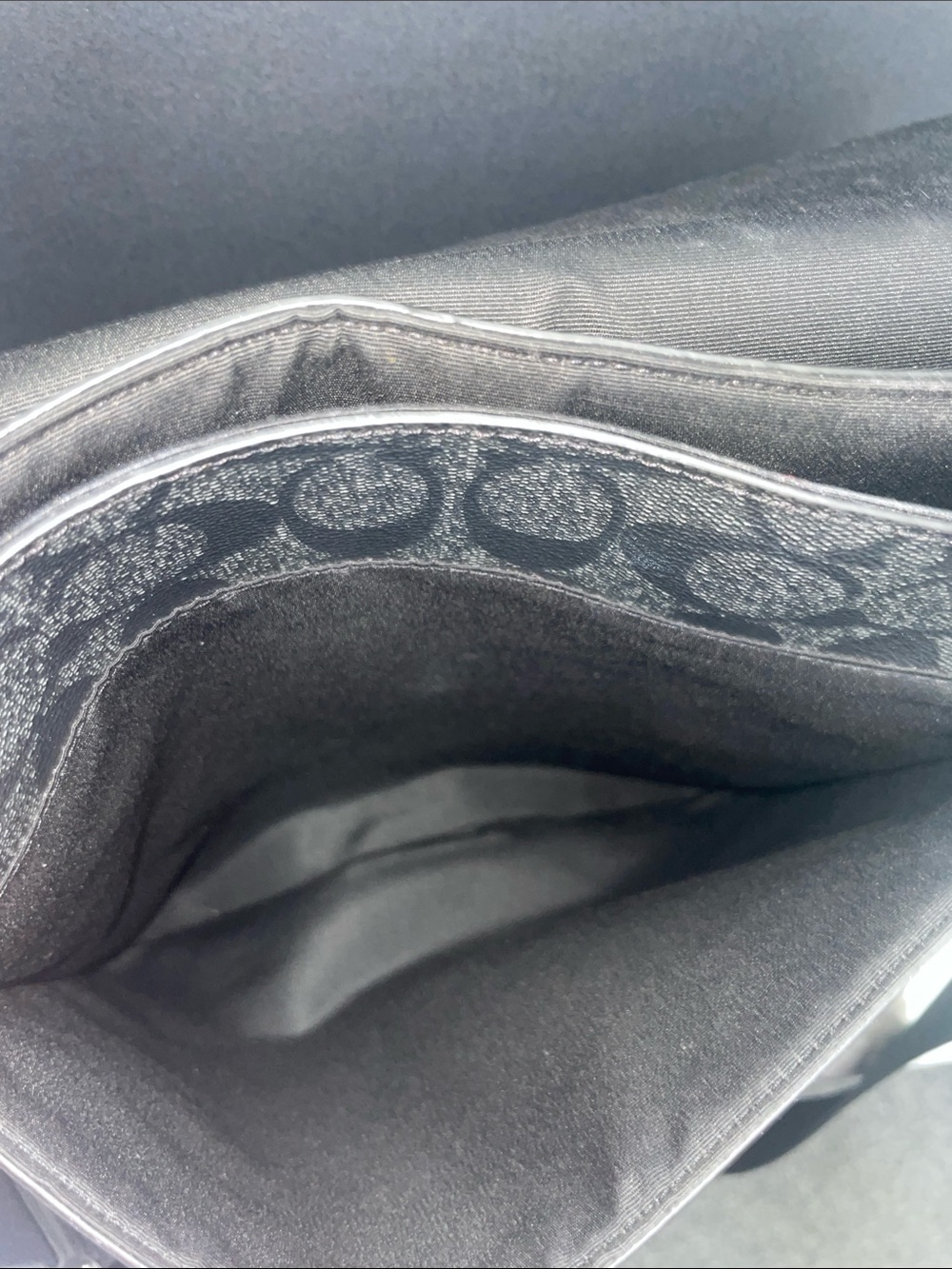 Coach ‘Houston’ Signature Map Bag - Picture 14 of 17